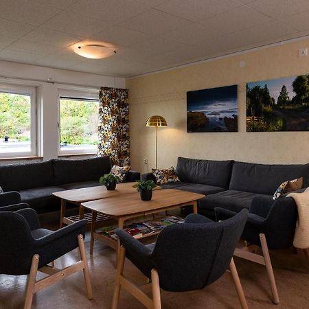 Logi Tuppen, Vandrarhem - Oskarshamns Folkhoegskola Exterior foto