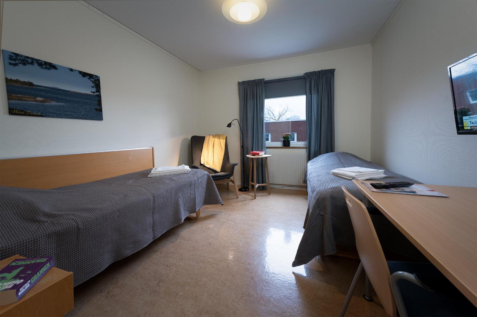 Logi Tuppen, Vandrarhem - Oskarshamns Folkhoegskola Exterior foto